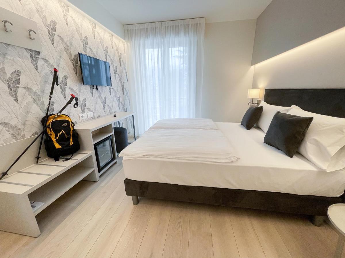 Hotel Stella Alpina Мальчезіне Екстер'єр фото