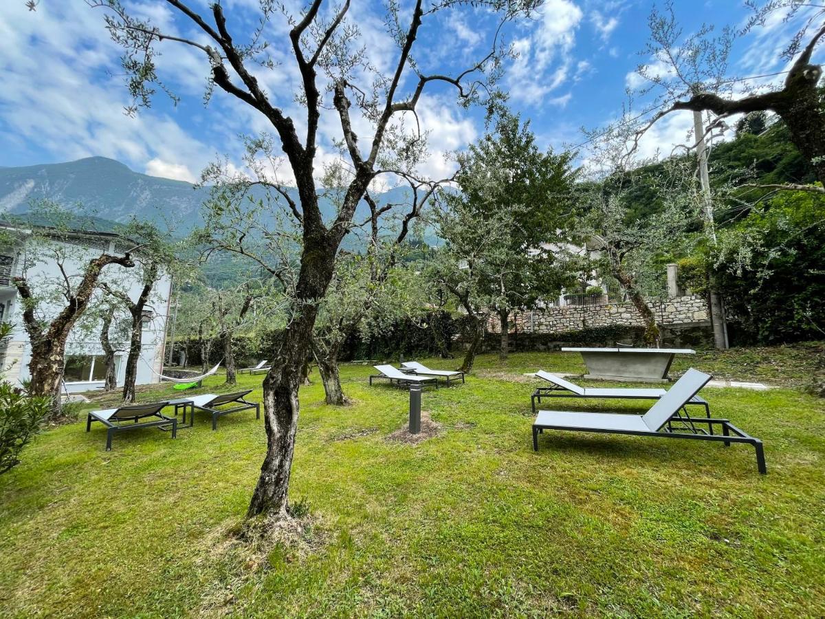 Hotel Stella Alpina Мальчезіне Екстер'єр фото